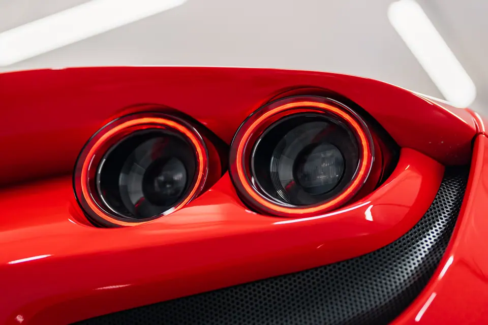 Tylne lampy i dyfuzor – Ferrari F8 Tributo, detailing, studio Premium-Auto Szczecin