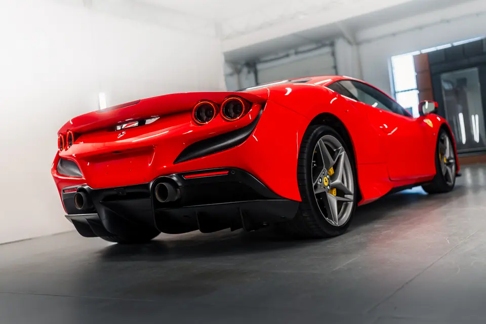 Tył auta w studiu – Ferrari F8 Tributo, detailing, studio Premium-Auto Szczecin