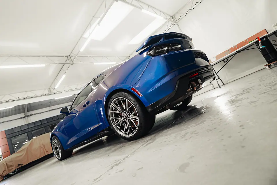 Tył Camaro ZL1 – Chevrolet Camaro ZL1, detailing, Premium-Auto Szczecin